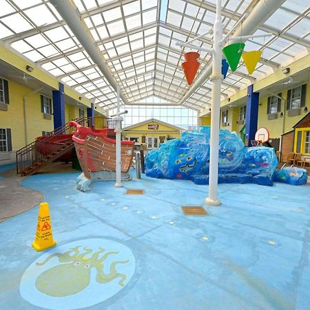 Comfort Inn Splash Harbor Bellville Екстер'єр фото
