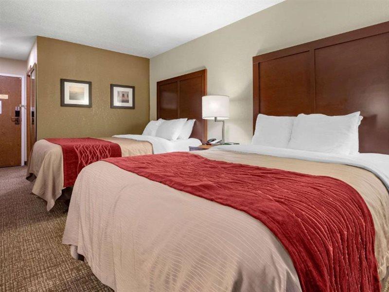 Comfort Inn Splash Harbor Bellville Екстер'єр фото