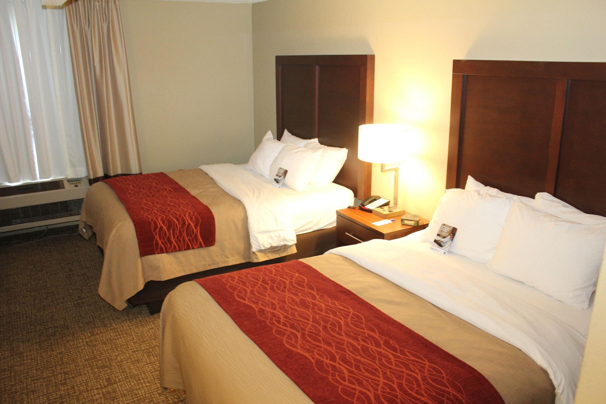 Comfort Inn Splash Harbor Bellville Екстер'єр фото