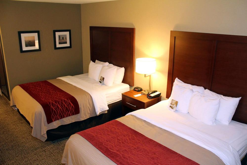 Comfort Inn Splash Harbor Bellville Екстер'єр фото