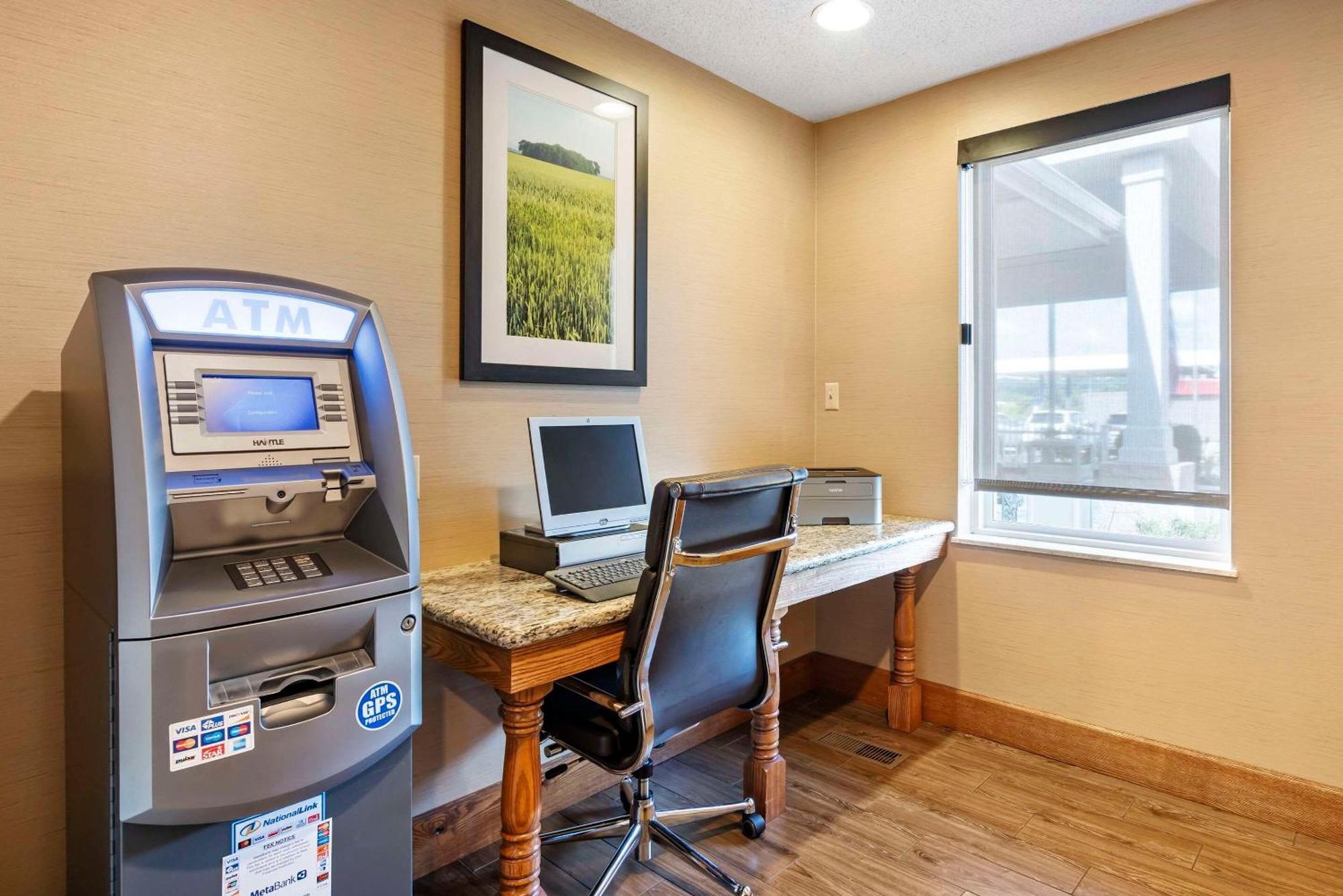 Comfort Inn Splash Harbor Bellville Екстер'єр фото
