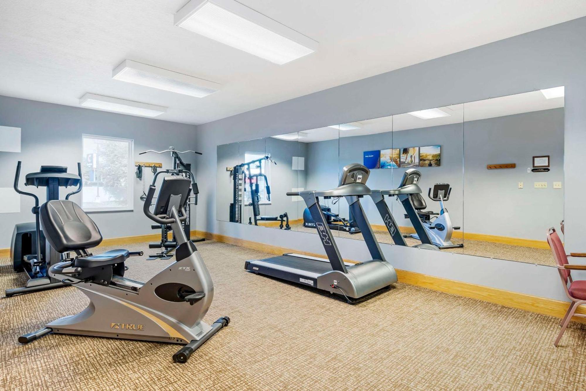 Comfort Inn Splash Harbor Bellville Екстер'єр фото